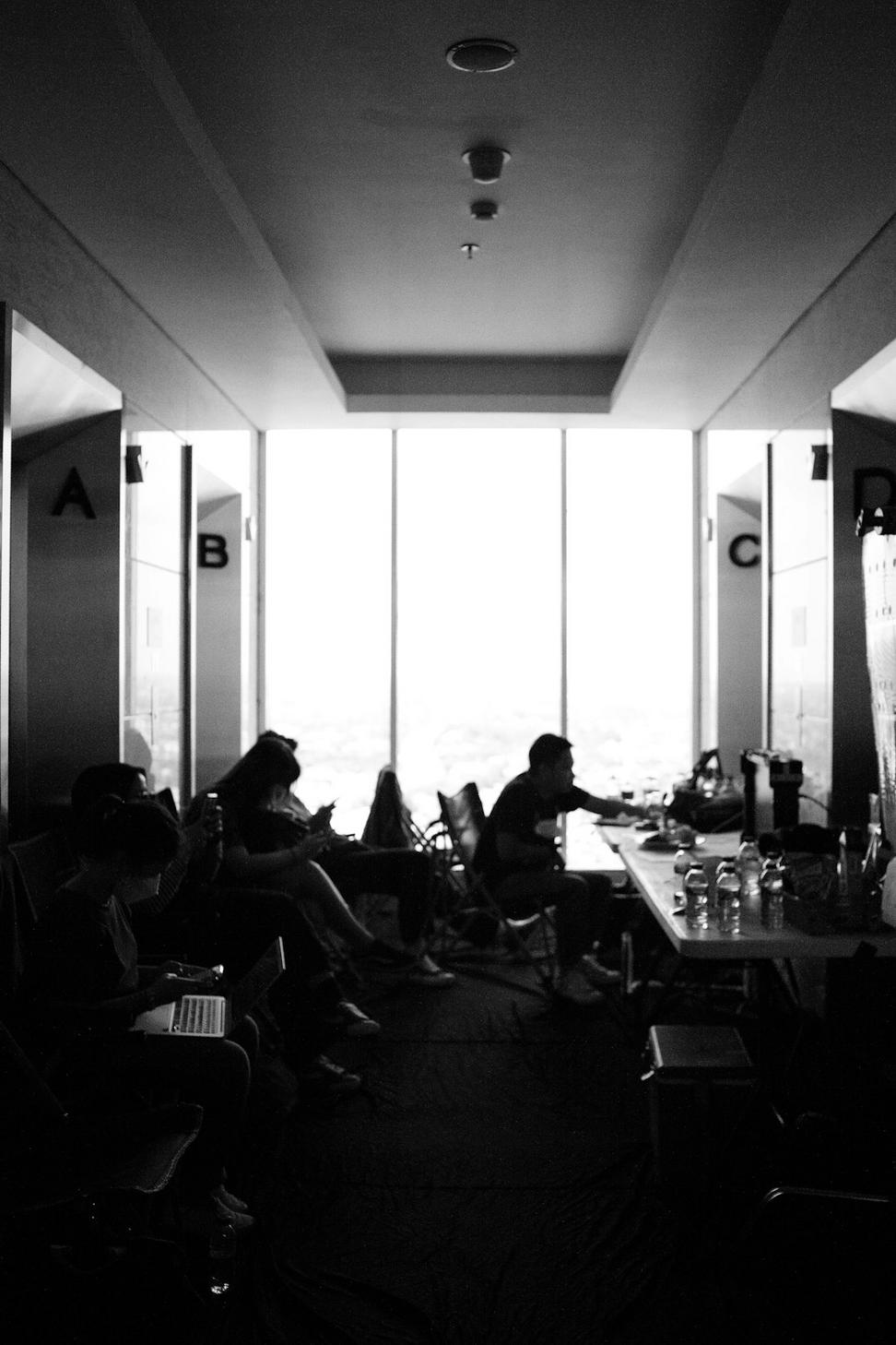 Glimmerthorn team at work